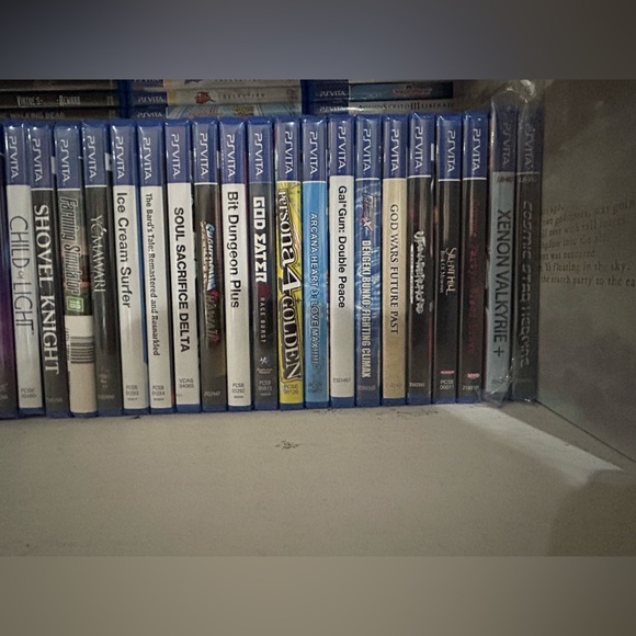 Huge PS Vita Collection - Picture 4 of 11